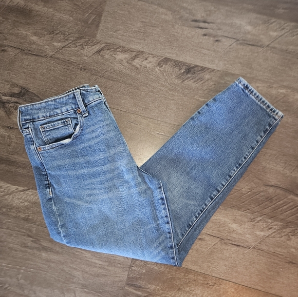 Old Navy OG Straight Leg Jeans - Size 12 - Picture 5 of 8
